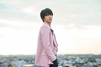 ⼿島 章⽃(てしま・あきと)さん