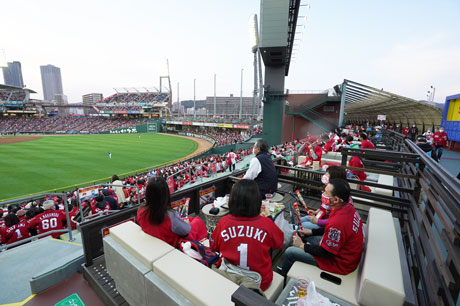 9/8カープ戦チケット・グループ席